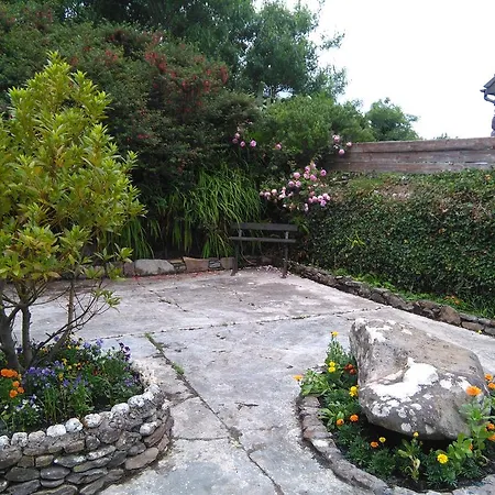 Tigh A'chuasa/brandon Creek House *